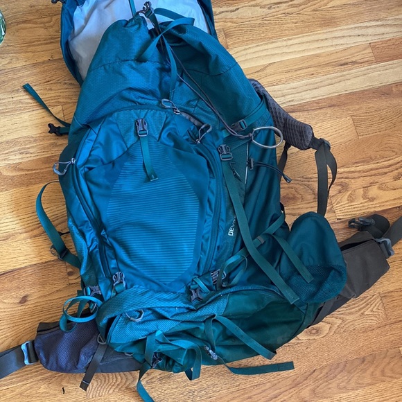 Gregory Bags Gregory Deva 7l Backpacking Pack Poshmark